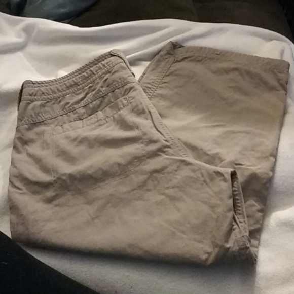 The North Face Capris - Picture 6 of 6